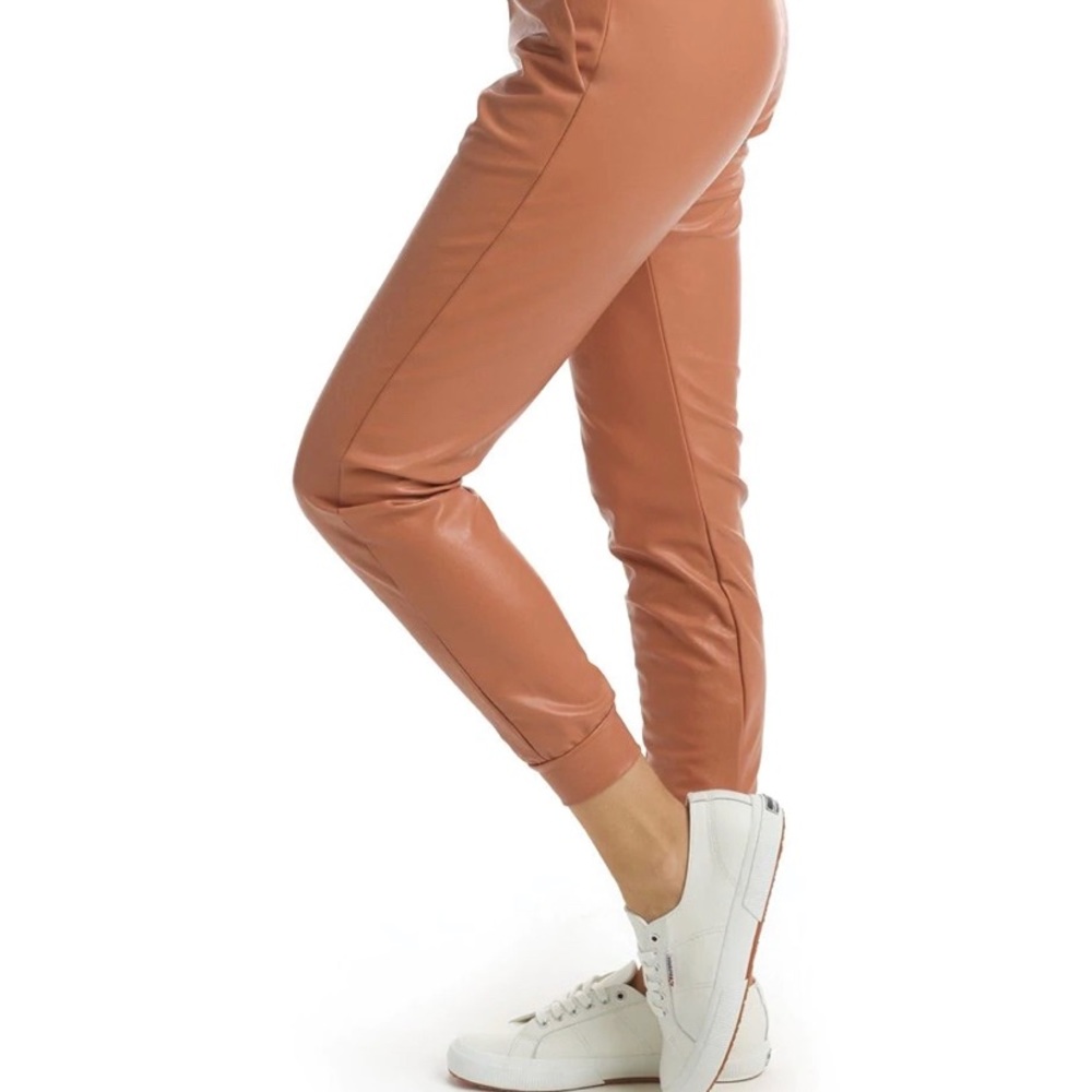 Commando faux leather joggers.